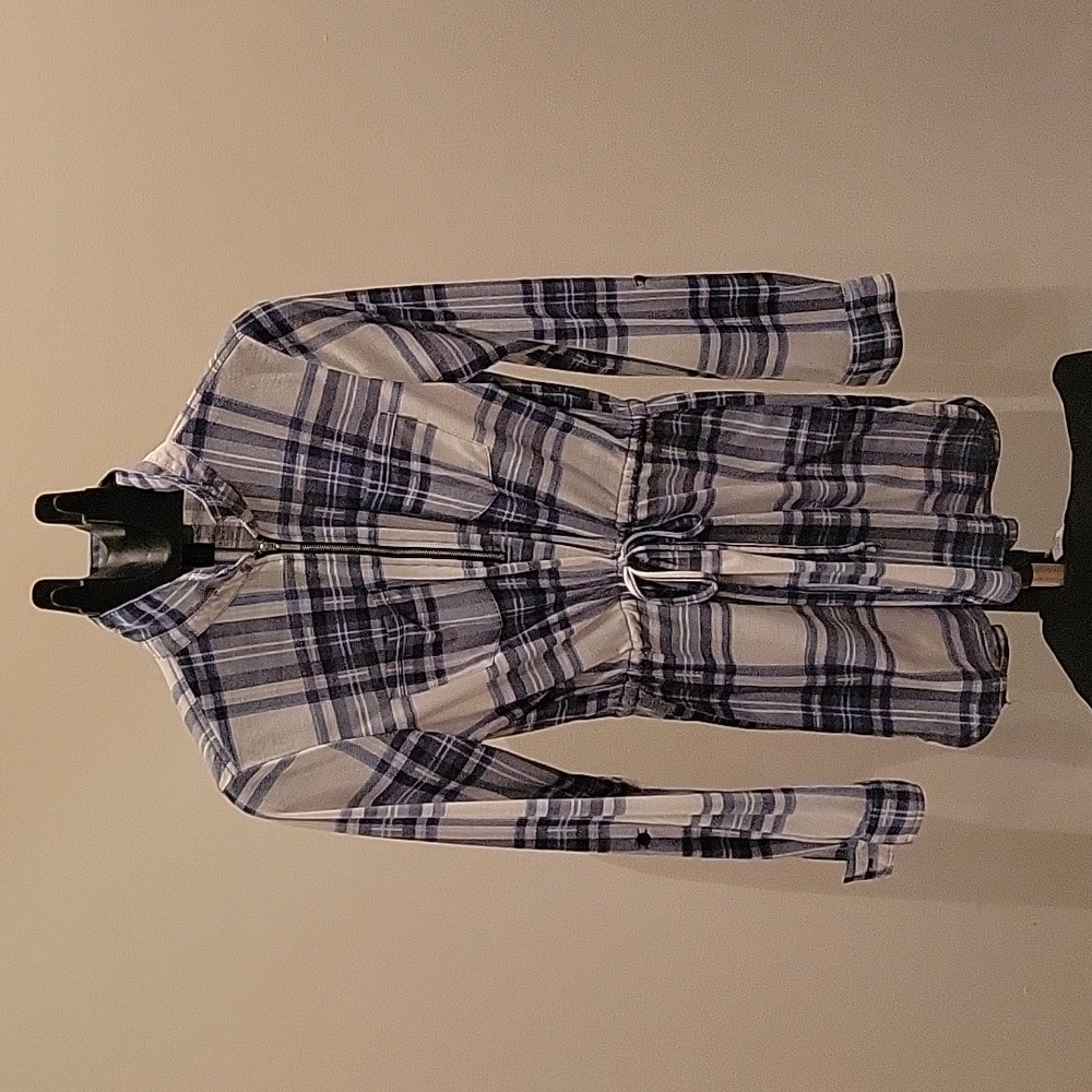 Shirt - Picture 4 of 5
